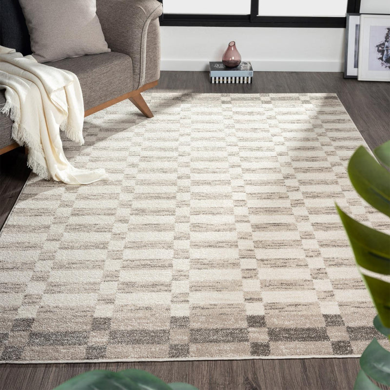 Luxe Weavers 9150 Modern Geometric Area Rug