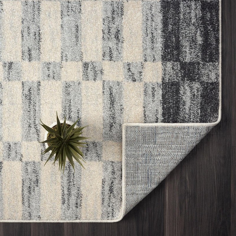 Luxe Weavers 9150 Modern Geometric Area Rug